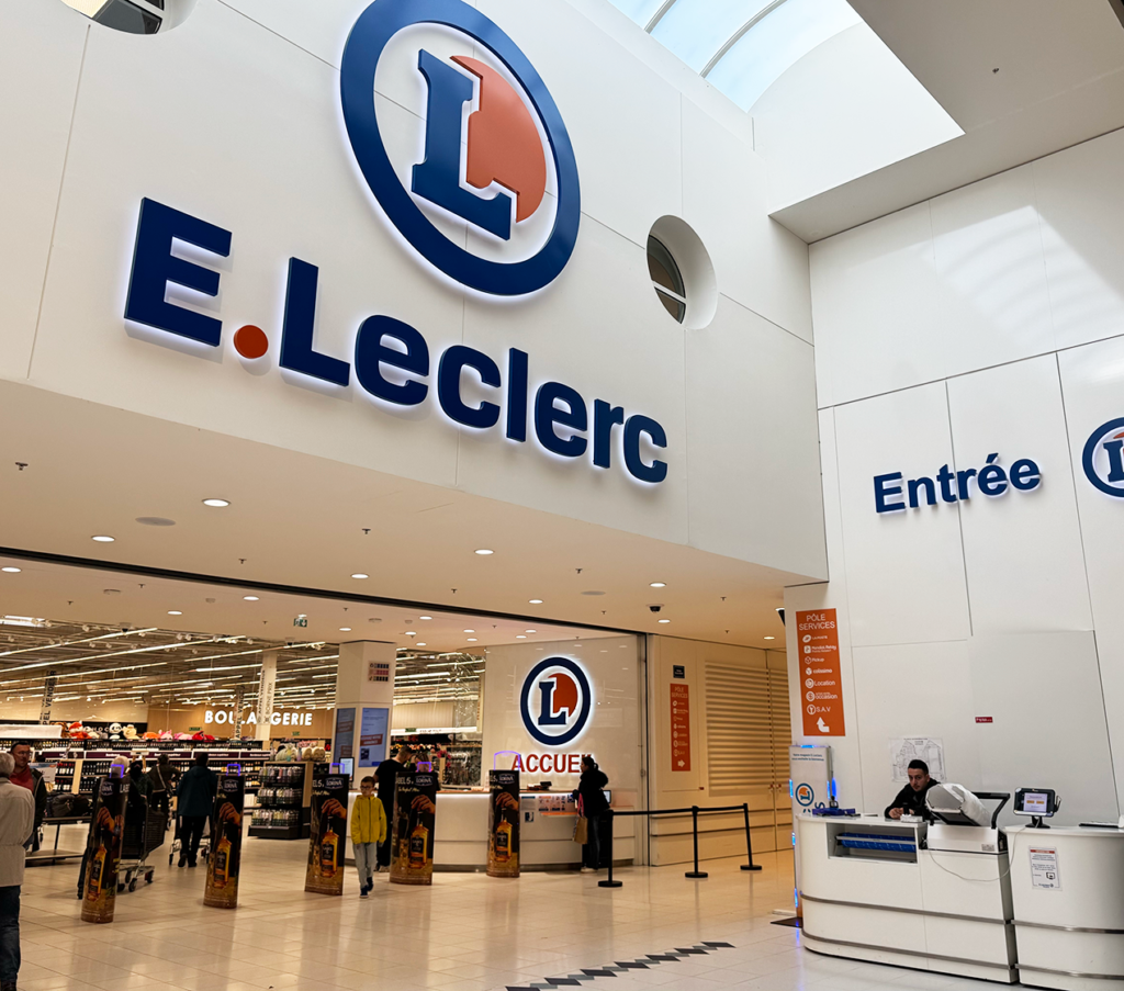 Maintenance de l'hypermarché E.Leclerc Atlantis à Nantes par ISO Sécurité